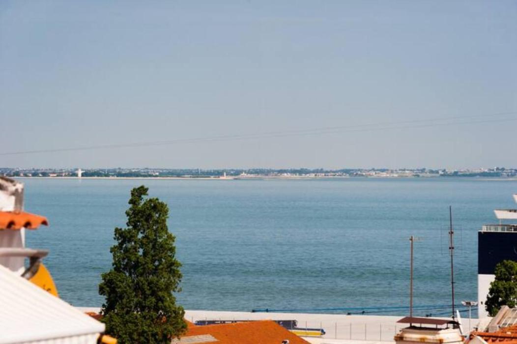 Sao Miguel Apartments Lisbon Exterior photo